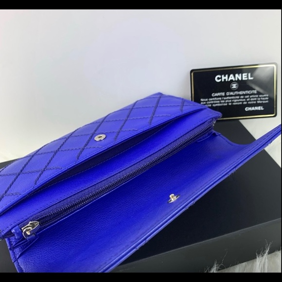 Chanel cobalt purple blue wallet (converted to WOC) - Picture 8 of 15